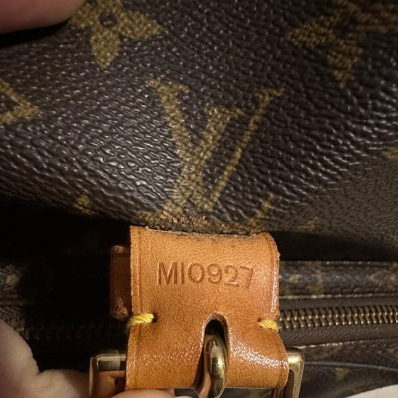 ❌SOLD❌ Louis Vuitton Montsouris GM backpack - Picture 11 of 16